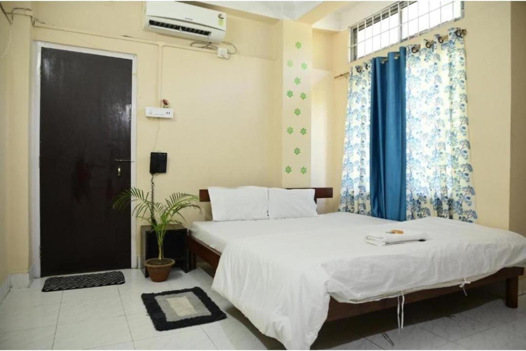 Quarto Inn Guwahati Buitenkant foto